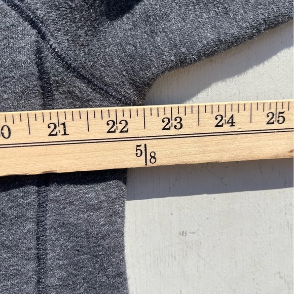 Men's Nike Hoodie Gray Swish Surf Club M Pocket Pullover Streetwear Active Gym - Picture 12 of 14